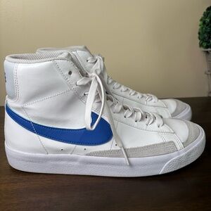 NIKE White Blue Mid Blazer ‘77 Sneaker Shoe | Youth 6.5 (US) | DA4086-113